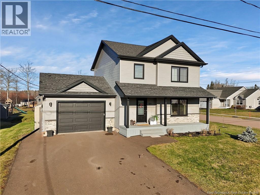 121 O'neill Street, Moncton, New Brunswick  E1A 9L9 - Photo 2 - NB130607