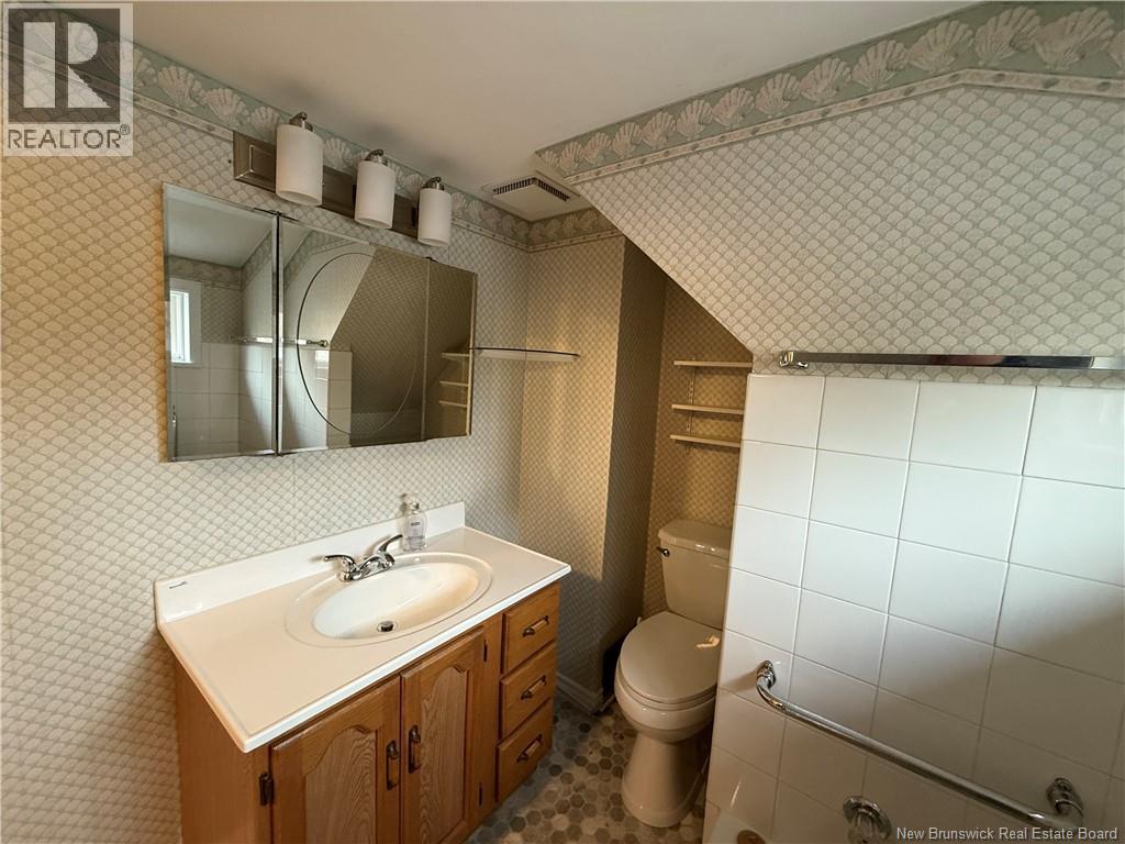 160 Elm Street, Woodstock, New Brunswick  E7M 1R9 - Photo 28 - NB130623