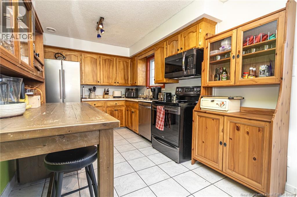 50 Lilac Crescent, Fredericton, New Brunswick  E3A 2G9 - Photo 10 - NB130227