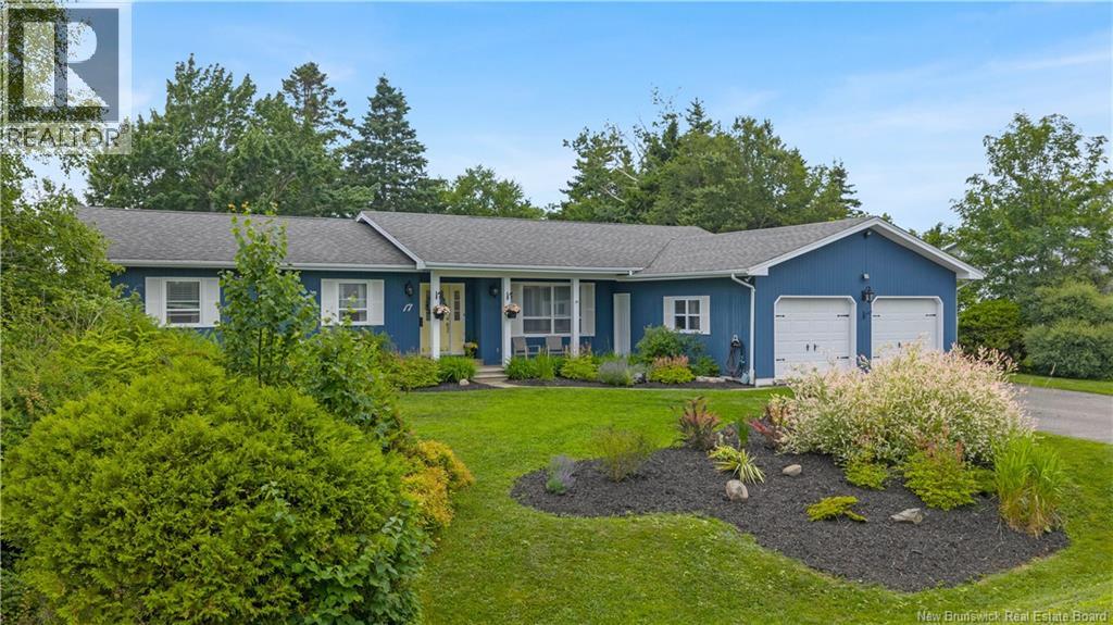17 Maplecrest Drive, Rothesay, New Brunswick E2H 1K2 - Photo 4 - NB130519