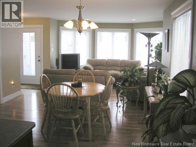 292 Thomas, Dieppe, New Brunswick E1A 2C2 - Photo 2 - NB130610