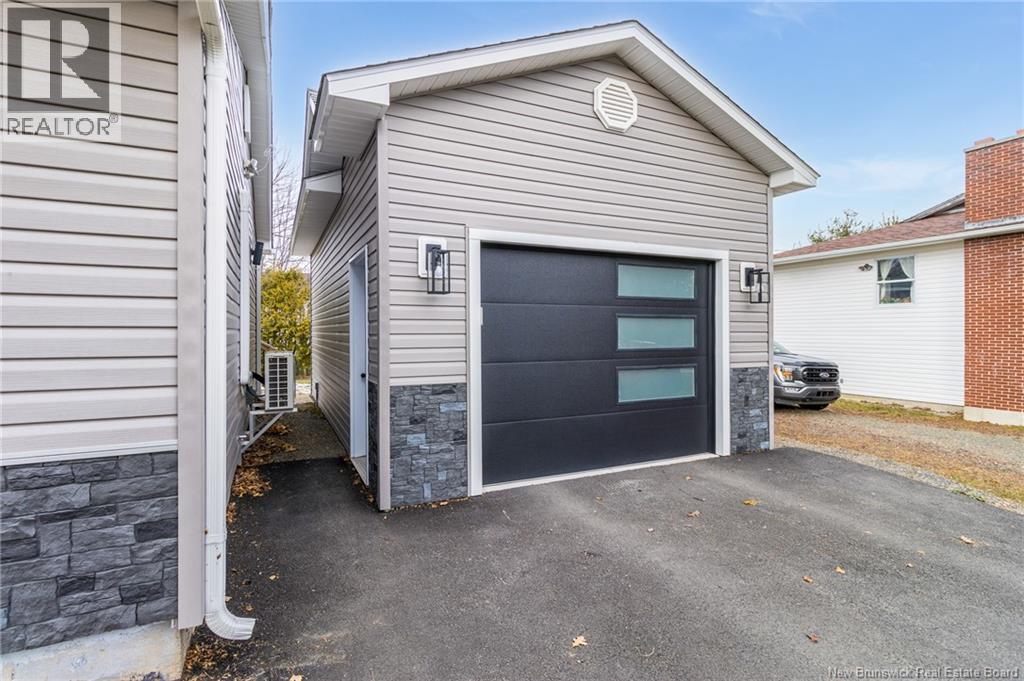 12 Doherty Street, New Maryland, New Brunswick  E3C 1C3 - Photo 35 - NB130643