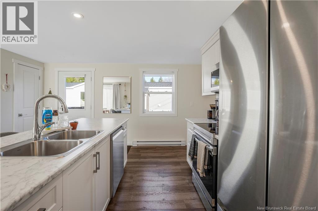 147 Hedgeview Drive, Fredericton, New Brunswick  E3B 6R9 - Photo 13 - NB130552