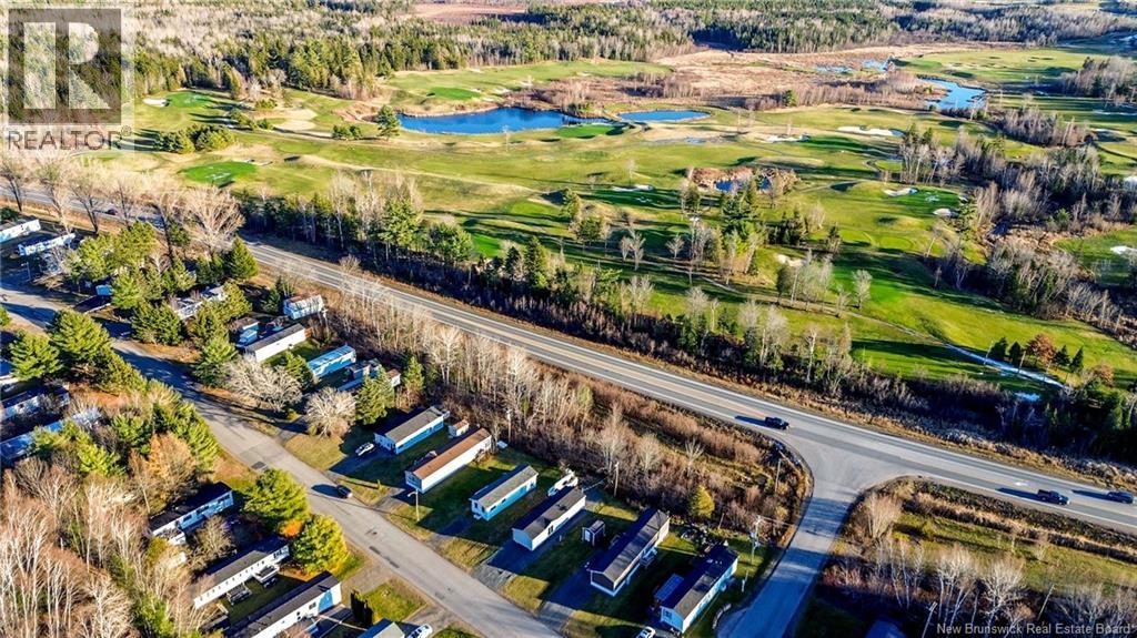 147 Hedgeview Drive, Fredericton, New Brunswick  E3B 6R9 - Photo 2 - NB130552