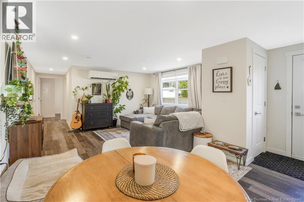 147 Hedgeview Drive, Fredericton, New Brunswick  E3B 6R9 - Photo 4 - NB130552