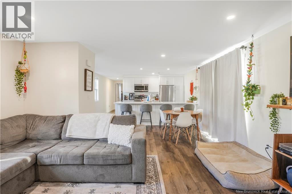 147 Hedgeview Drive, Fredericton, New Brunswick  E3B 6R9 - Photo 6 - NB130552