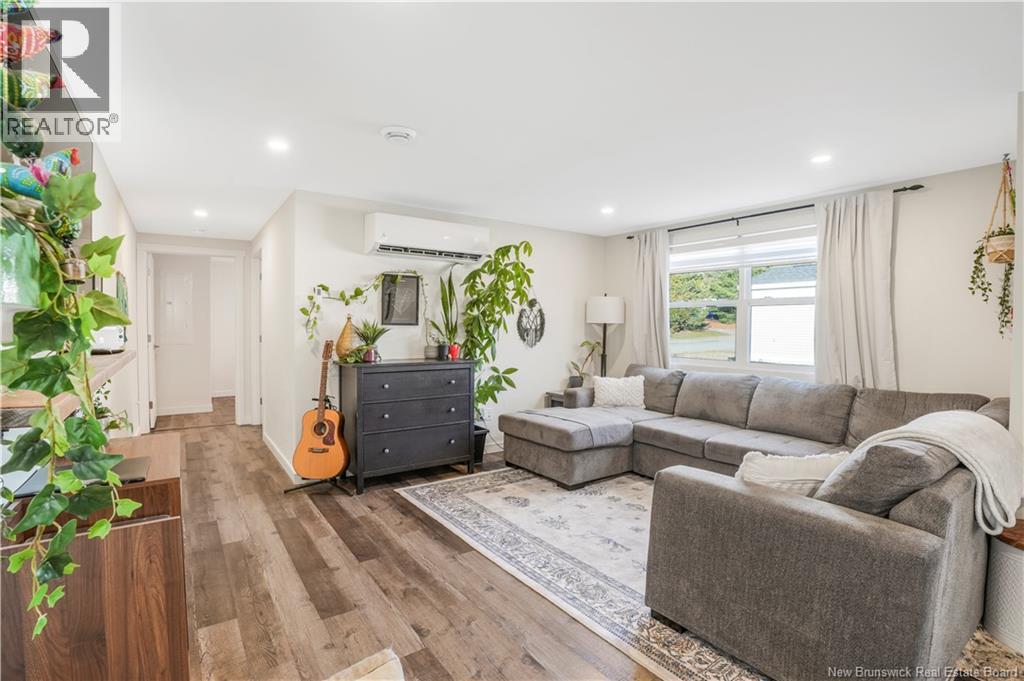 147 Hedgeview Drive, Fredericton, New Brunswick  E3B 6R9 - Photo 8 - NB130552