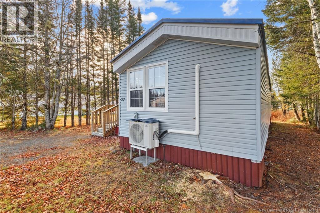 27 Hill Street, Lincoln, New Brunswick  E3B 6W2 - Photo 2 - NB130621