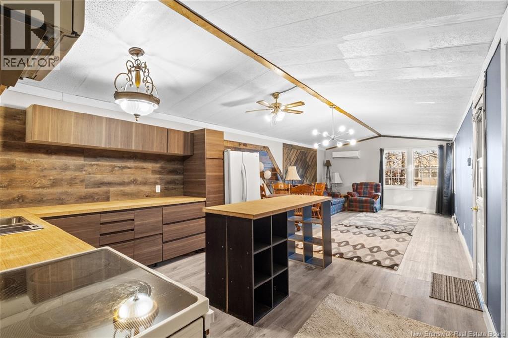 27 Hill Street, Lincoln, New Brunswick  E3B 6W2 - Photo 8 - NB130621