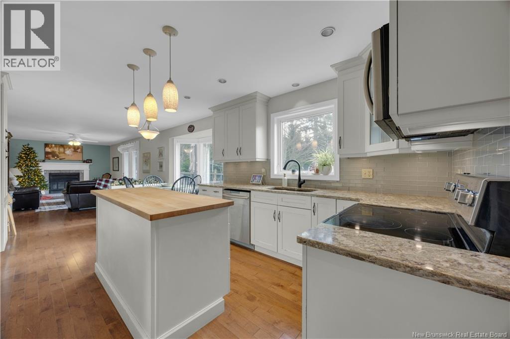 15 Valentine Boulevard, Saint John, New Brunswick  E2M 5G9 - Photo 8 - NB130264