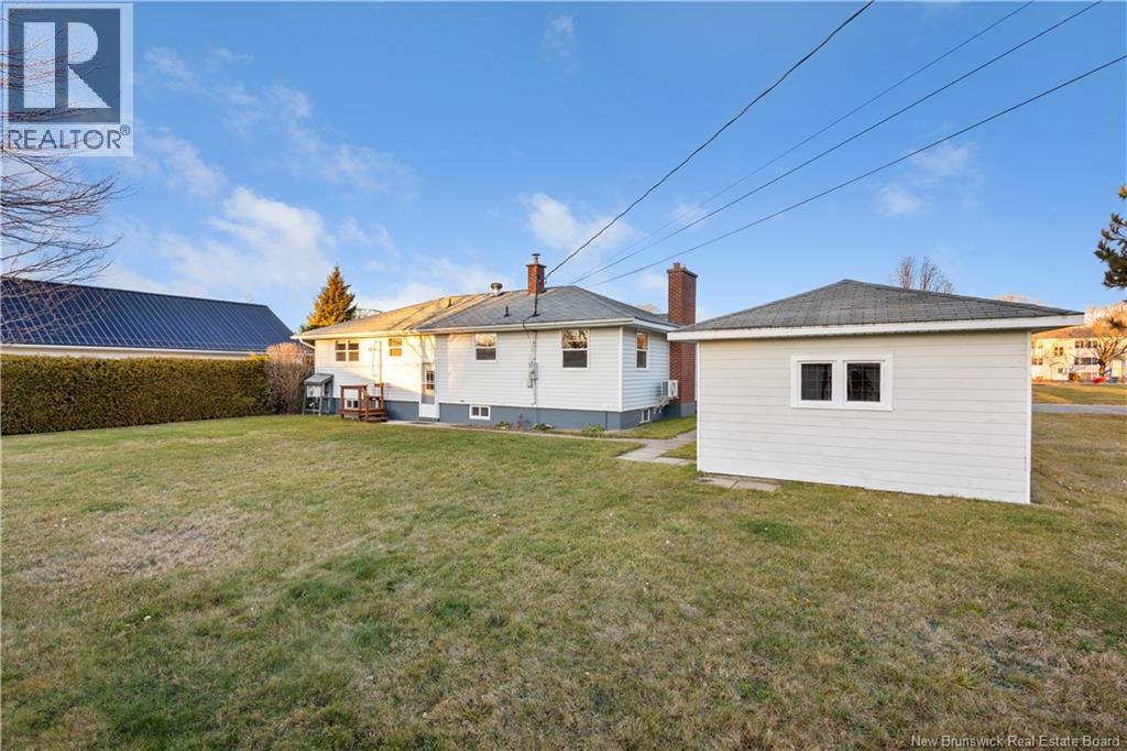 18 Park Drive, Miramichi, New Brunswick  E1N 2Y9 - Photo 26 - NB130619