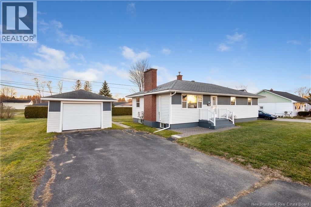 18 Park Drive, Miramichi, New Brunswick  E1N 2Y9 - Photo 28 - NB130619