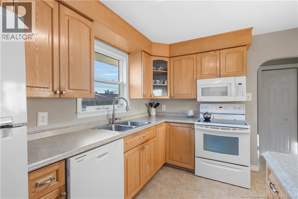 18 Park Drive, Miramichi, New Brunswick  E1N 2Y9 - Photo 5 - NB130619