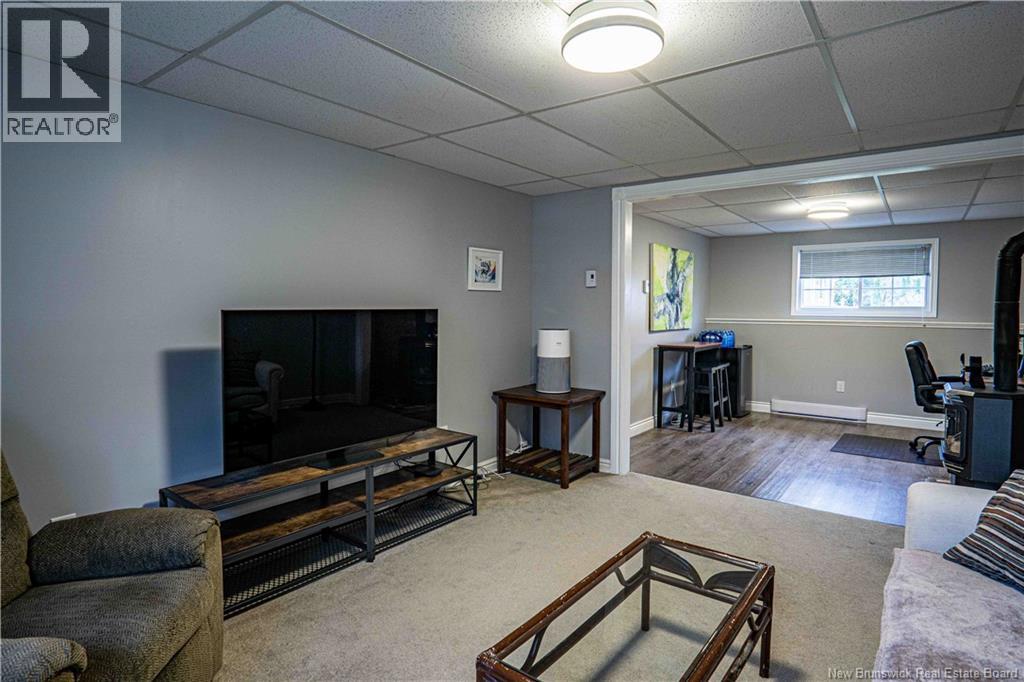 6 Sprucewood Drive, New Maryland, New Brunswick  E3C 1C7 - Photo 28 - NB130611