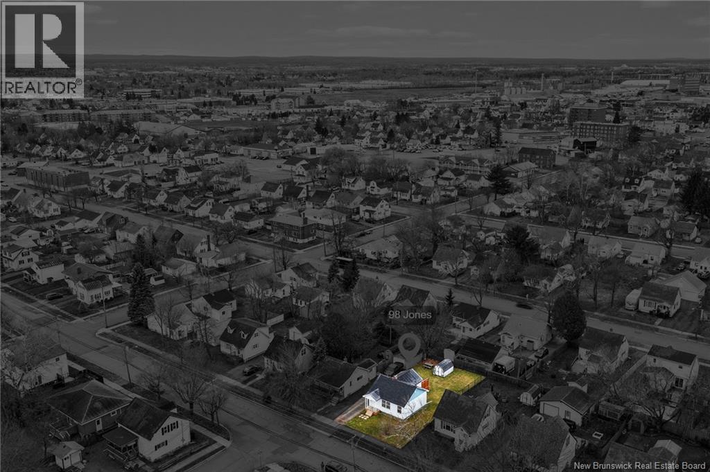 98 Jones Street, Moncton, New Brunswick E1C 6J6 - Photo 10 - NB130676