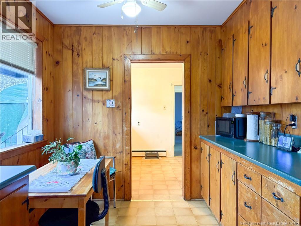 151 Chapel Street, Woodstock, New Brunswick  E7M 1G9 - Photo 11 - NB130651