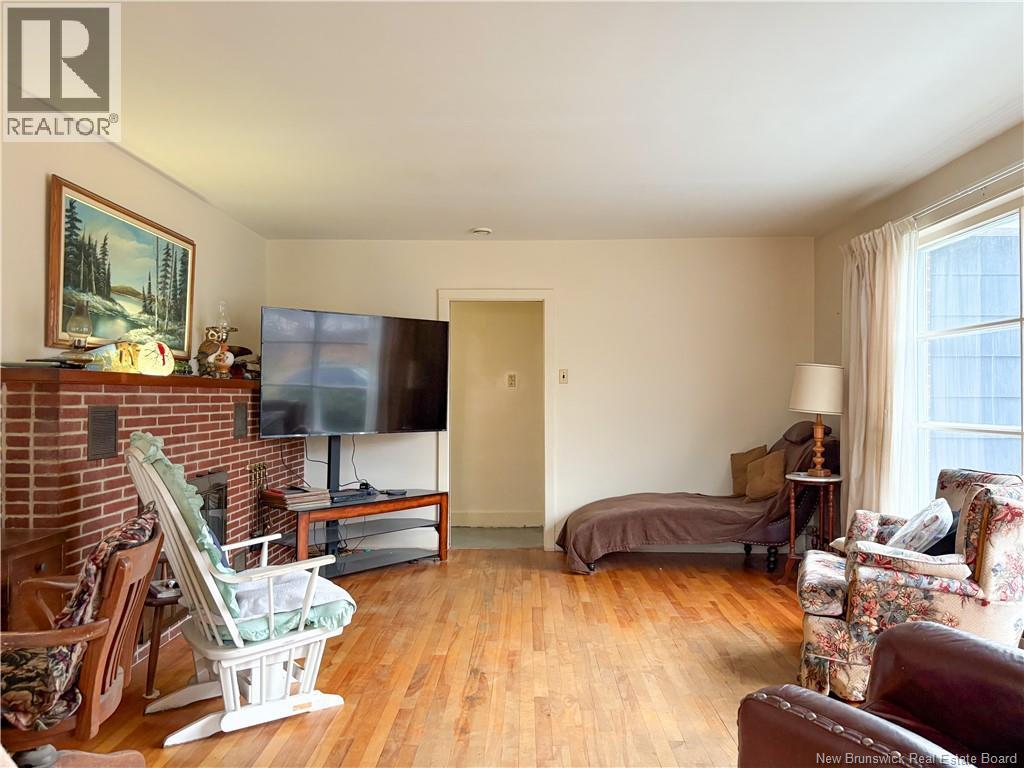 151 Chapel Street, Woodstock, New Brunswick  E7M 1G9 - Photo 18 - NB130651