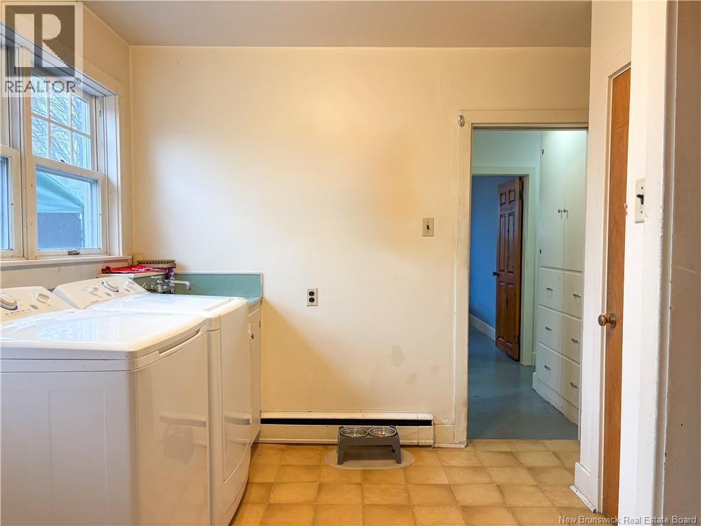 151 Chapel Street, Woodstock, New Brunswick  E7M 1G9 - Photo 6 - NB130651