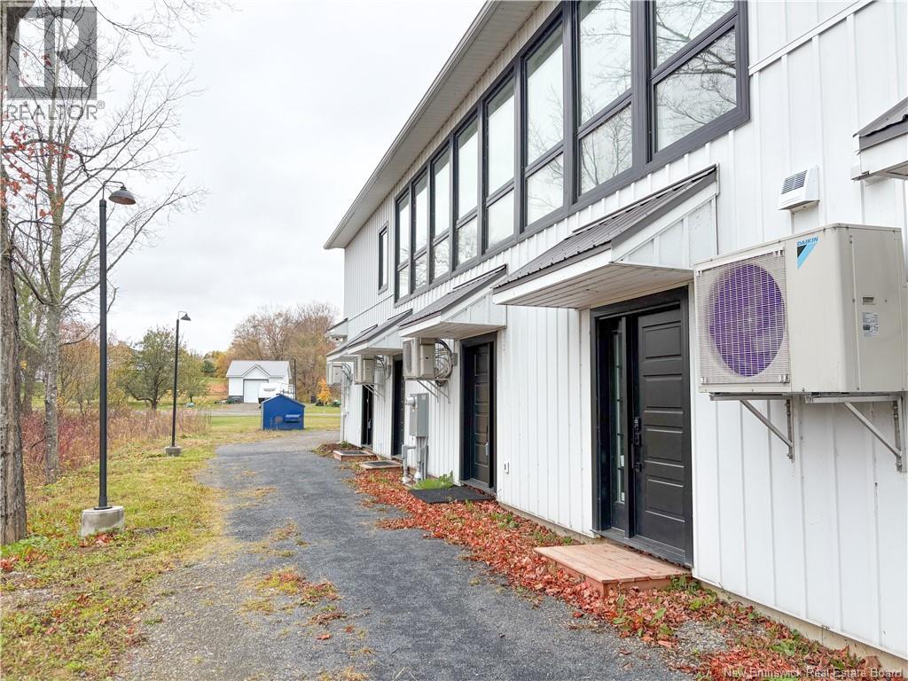 24 Riverview Drive Unit# 104, Somerville, New Brunswick  E7P 3B4 - Photo 3 - NB130666