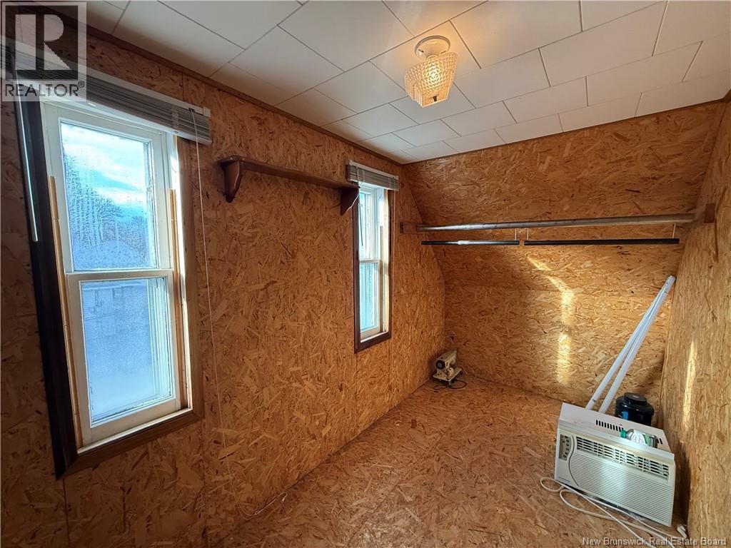 282 Mckenzie Street, Miramichi, New Brunswick  E1V 1V4 - Photo 22 - NB130592