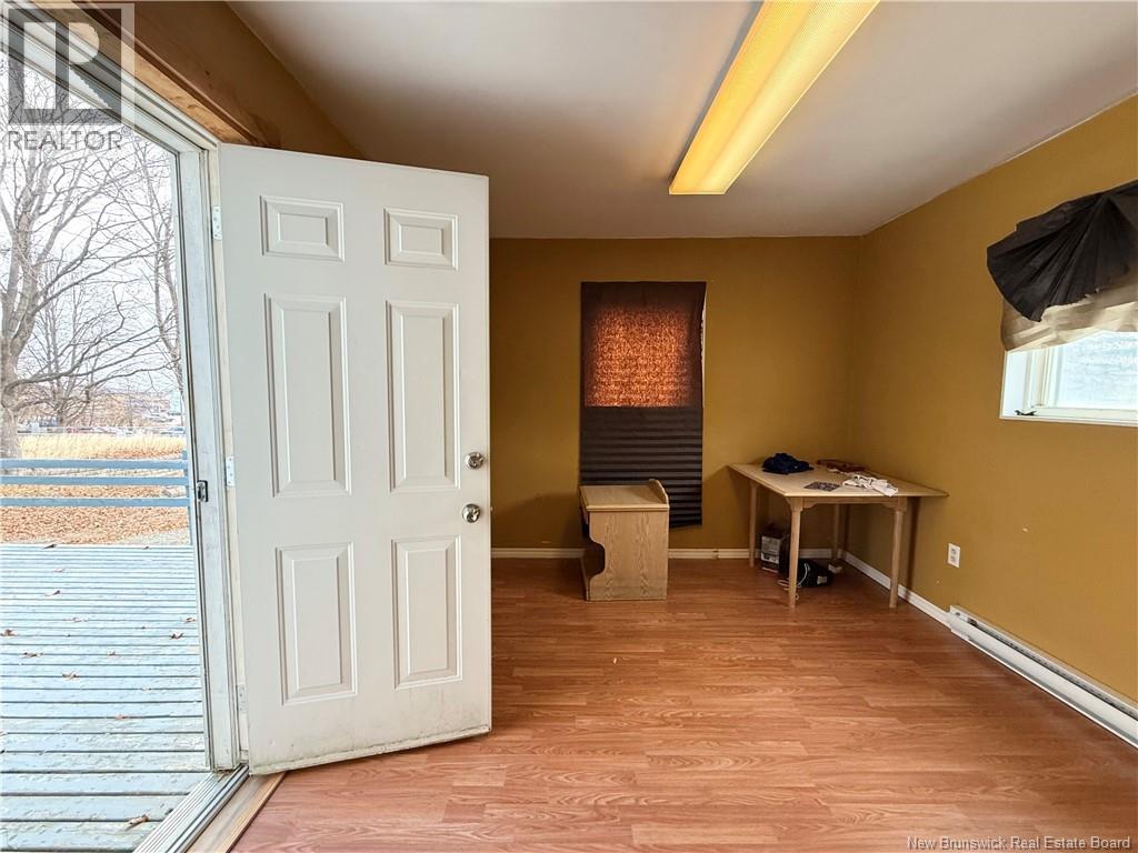 282 Mckenzie Street, Miramichi, New Brunswick  E1V 1V4 - Photo 9 - NB130592