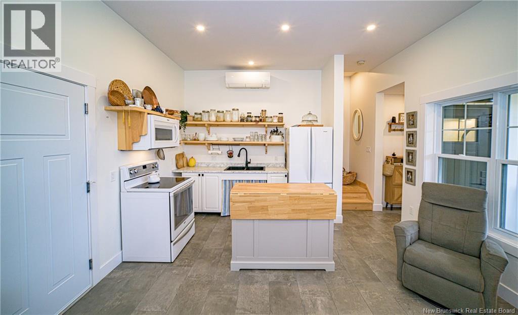97 Lyndsay Lane, New Market, New Brunswick  E6K 0A7 - Photo 8 - NB130674