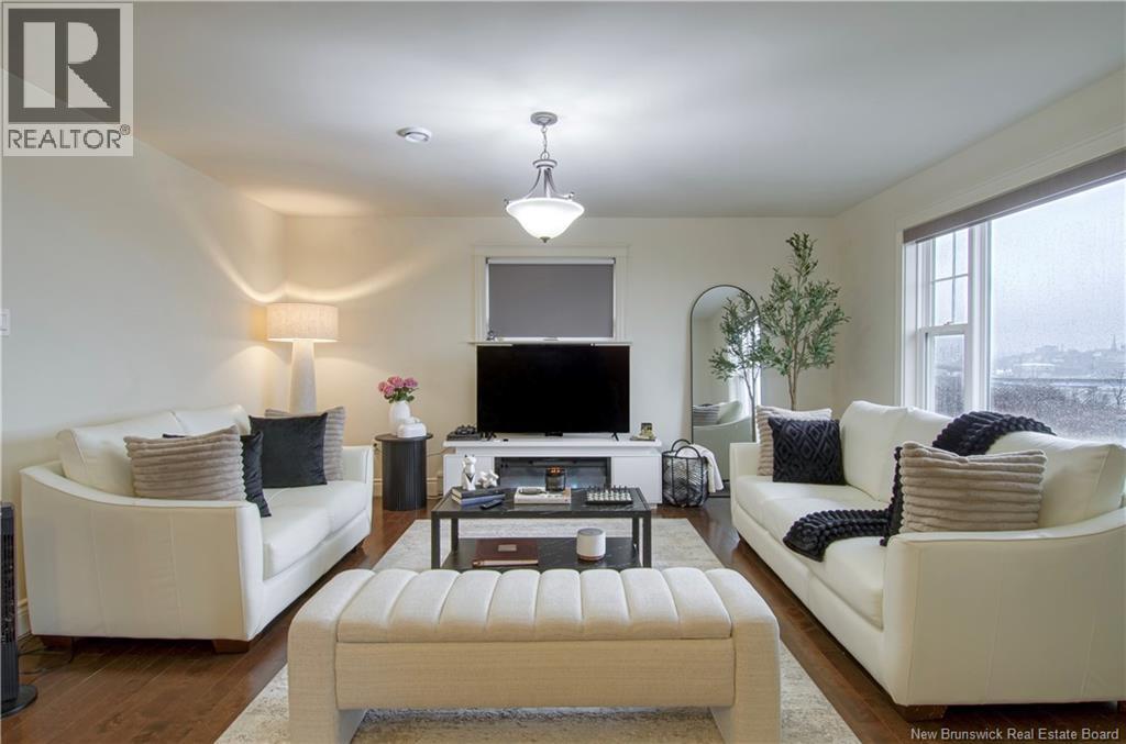 20 King George Court Unit# 304, Saint John, New Brunswick  E2K 0H5 - Photo 2 - NB130695