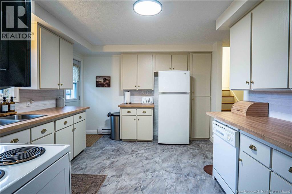190 Gulliver Drive, Fredericton, New Brunswick E3A 3C5 - Photo 11 - NB130312