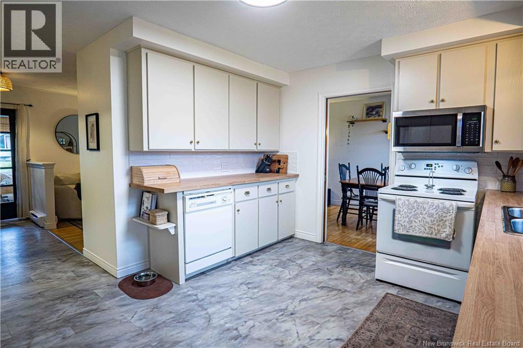 190 Gulliver Drive, Fredericton, New Brunswick E3A 3C5 - Photo 12 - NB130312