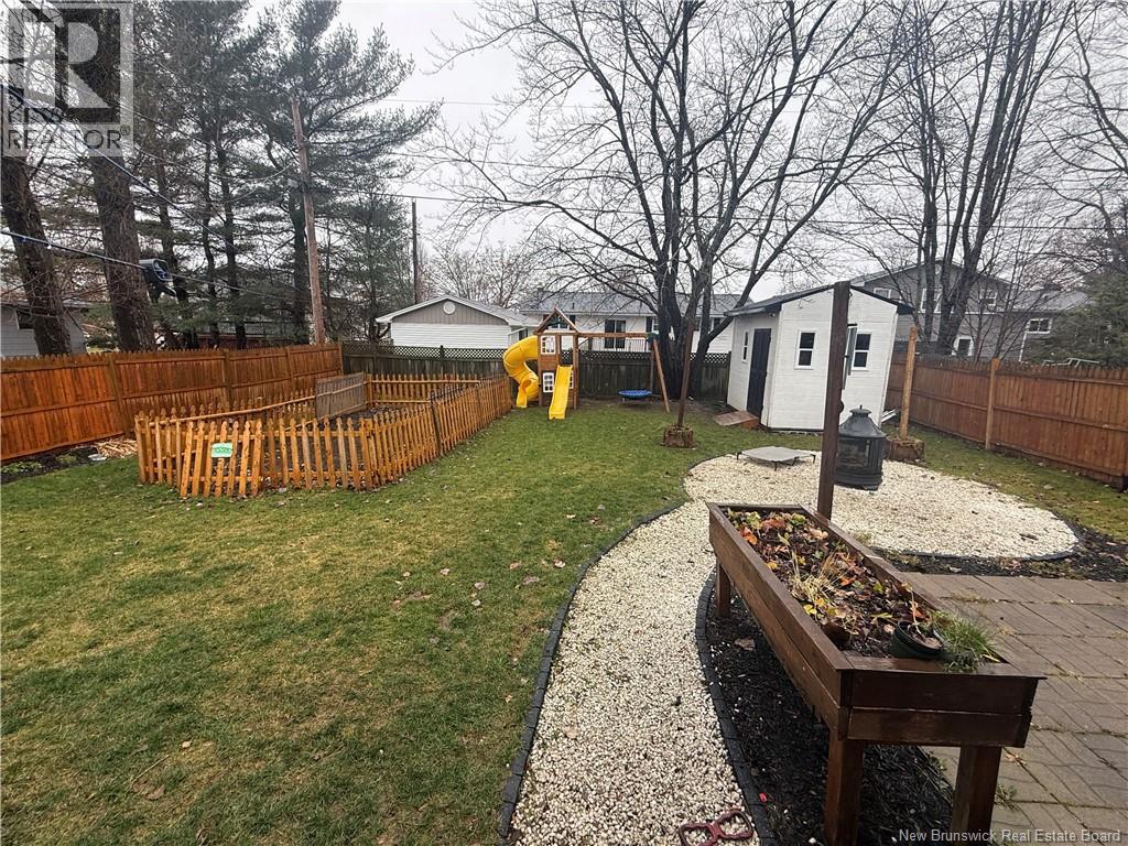 190 Gulliver Drive, Fredericton, New Brunswick E3A 3C5 - Photo 34 - NB130312
