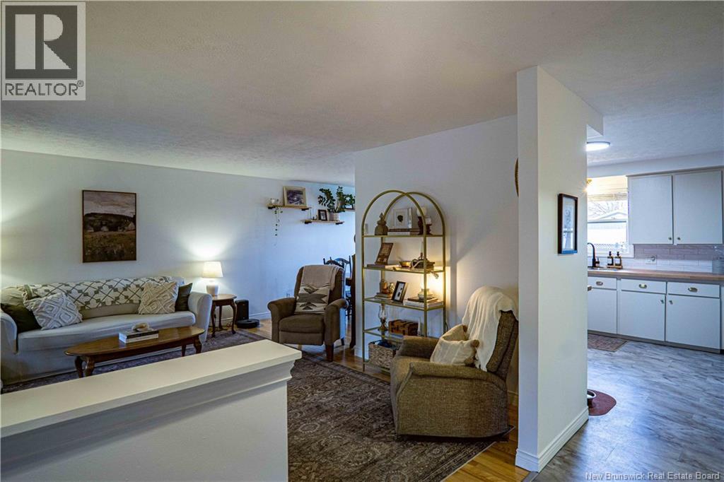 190 Gulliver Drive, Fredericton, New Brunswick E3A 3C5 - Photo 4 - NB130312