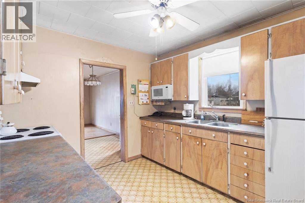 27 Young Street, Fredericton, New Brunswick  E3A 3Y3 - Photo 14 - NB130700