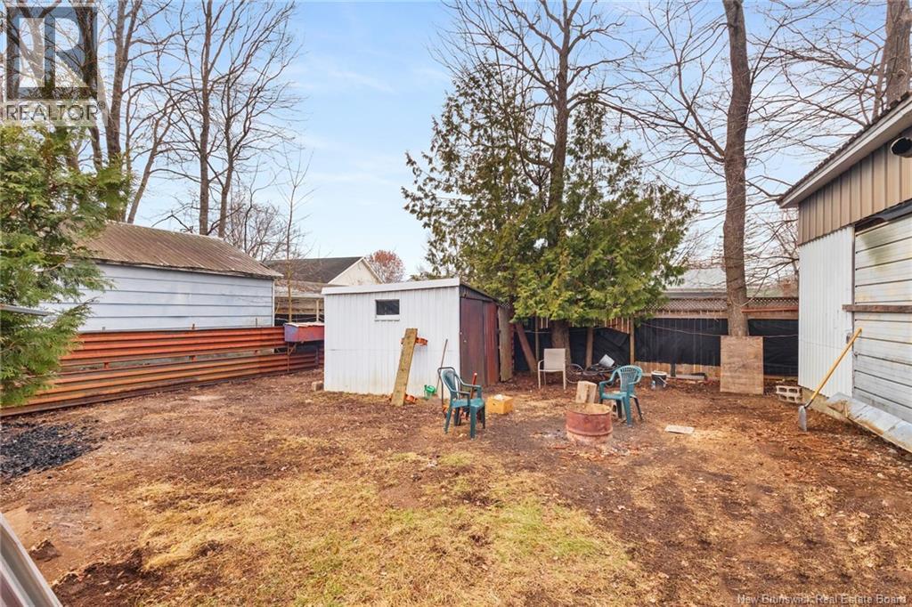 27 Young Street, Fredericton, New Brunswick  E3A 3Y3 - Photo 22 - NB130700