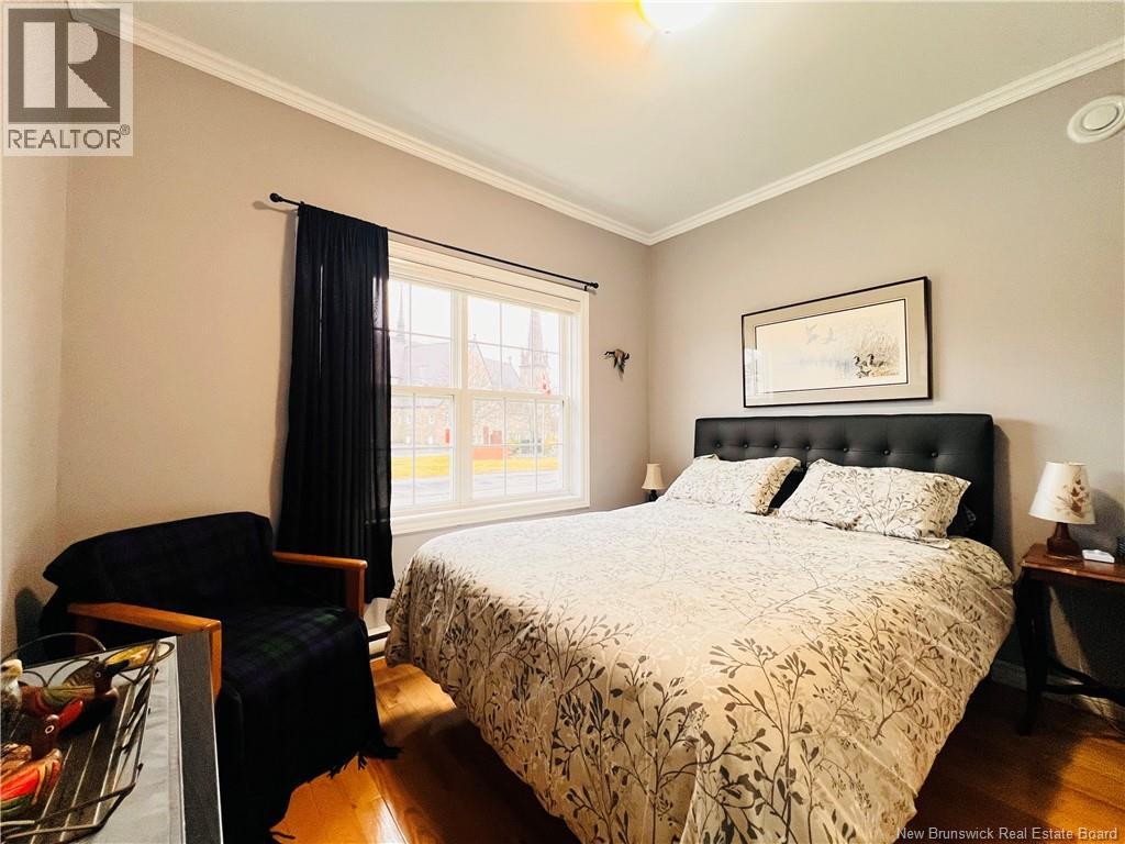 336 Parkside, Bathurst, New Brunswick  E2A 1N4 - Photo 2 - NB130661