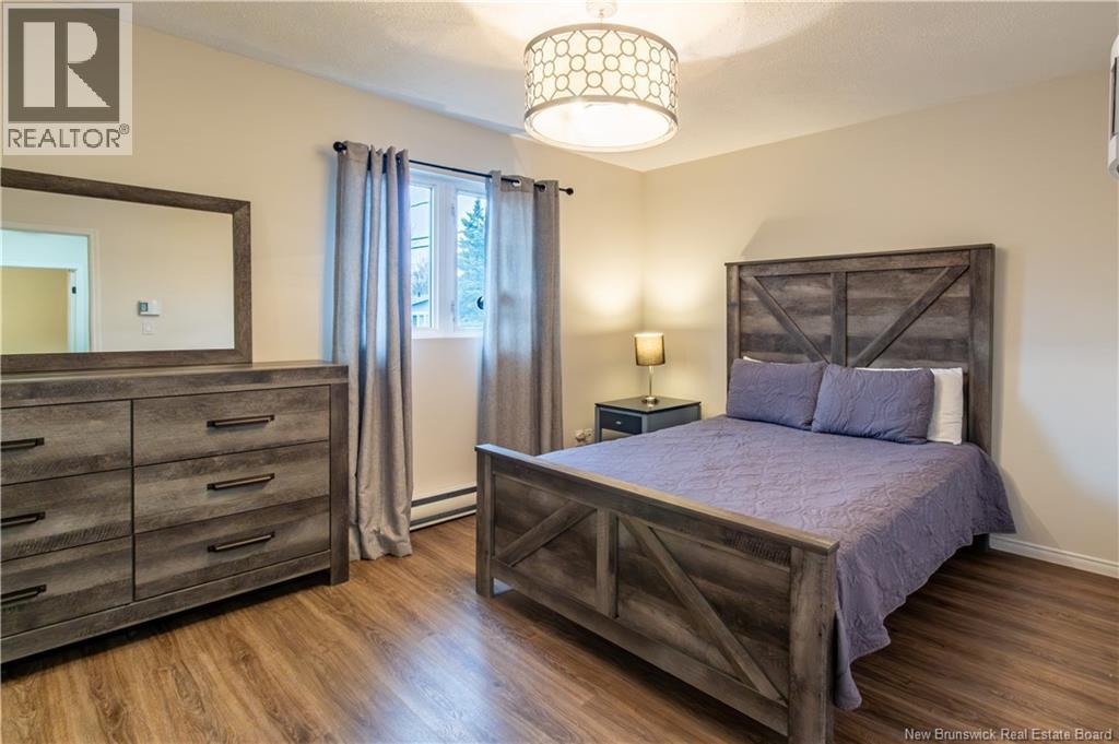 35 Monaghan, Moncton, New Brunswick  E1A 6H8 - Photo 11 - NB130615