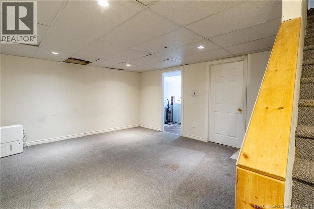 35 Monaghan, Moncton, New Brunswick  E1A 6H8 - Photo 19 - NB130615