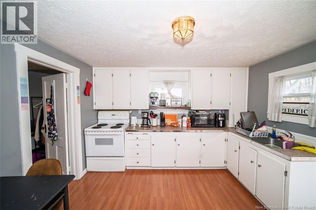 2 Hillcourt Drive, Fredericton, New Brunswick  E3A 1S1 - Photo 11 - NB130716