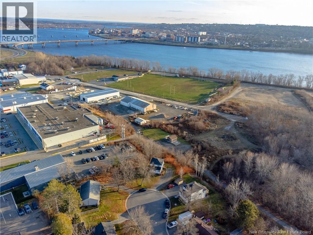 2 Hillcourt Drive, Fredericton, New Brunswick  E3A 1S1 - Photo 33 - NB130716