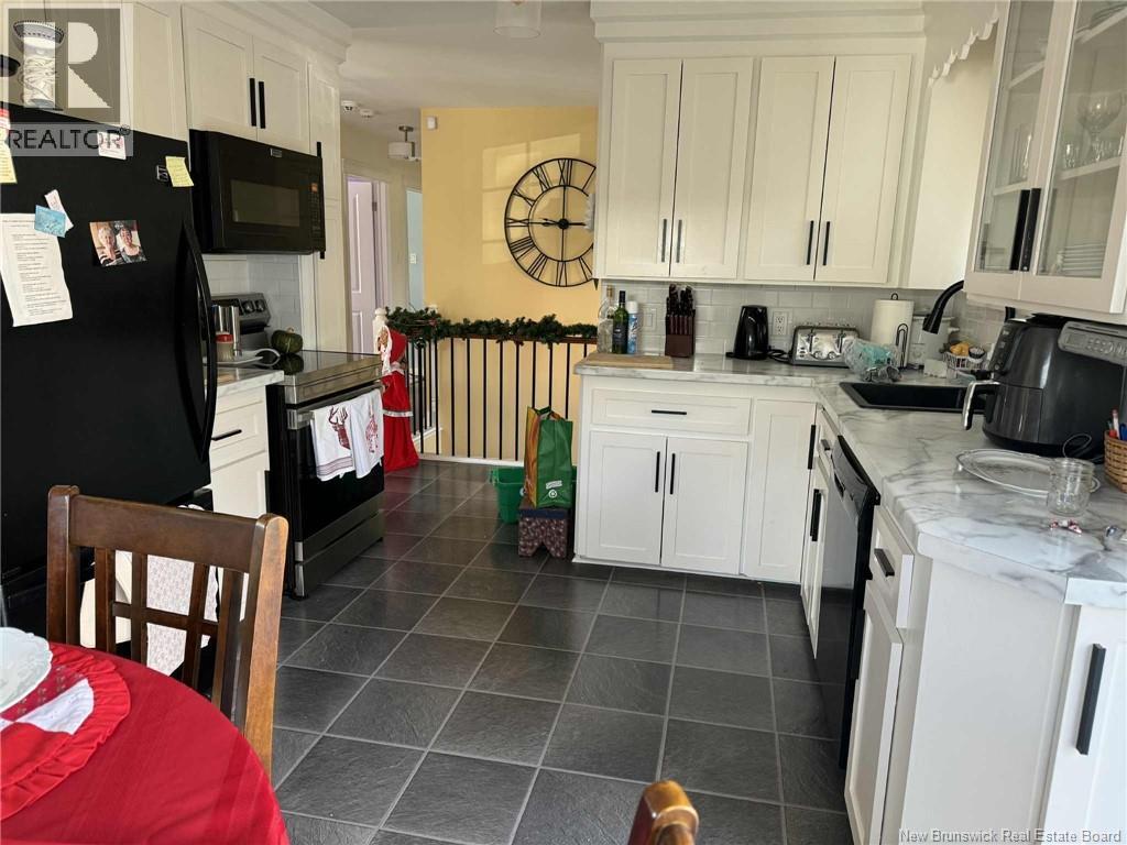 236 Neilson Street, Woodstock, New Brunswick E7M 2H9 - Photo 5 - NB130715