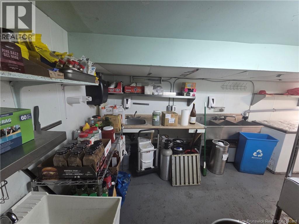366 Queen Street, Fredericton, New Brunswick  E3B 1B2 - Photo 32 - NB130583