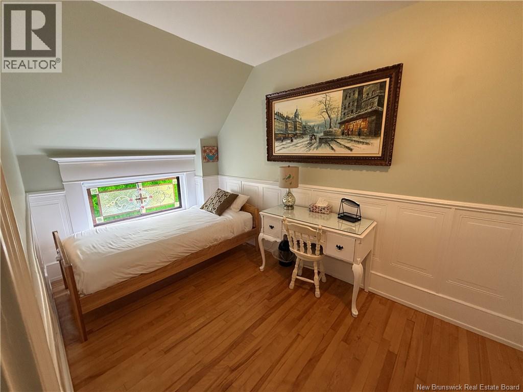 301 Woodstock Road, Fredericton, New Brunswick E3B 2H9 - Photo 21 - NB130734