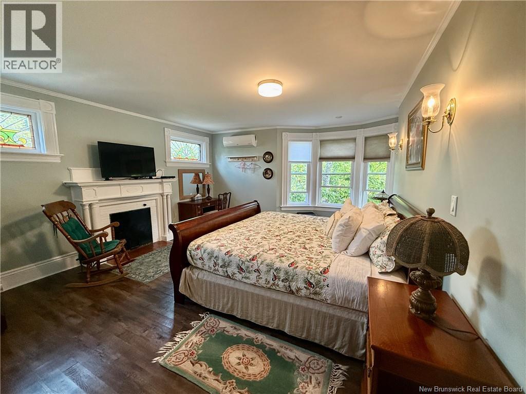 301 Woodstock Road, Fredericton, New Brunswick E3B 2H9 - Photo 23 - NB130734