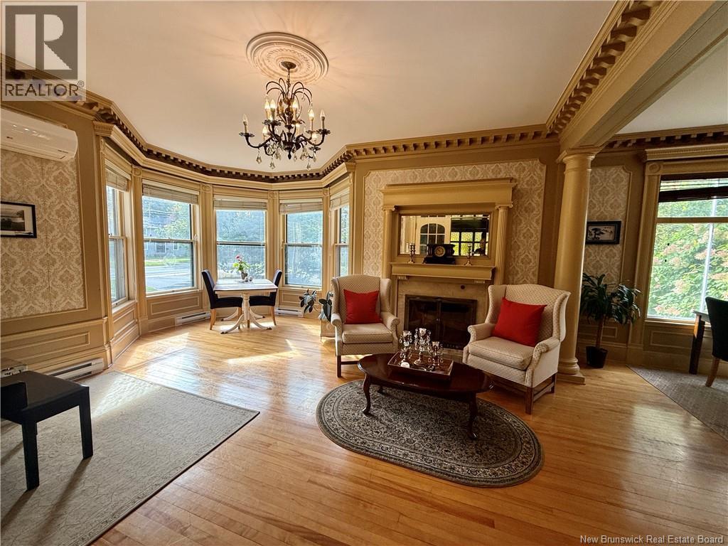 301 Woodstock Road, Fredericton, New Brunswick E3B 2H9 - Photo 4 - NB130734