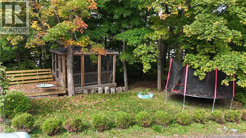 301 Woodstock Road, Fredericton, New Brunswick E3B 2H9 - Photo 45 - NB130734