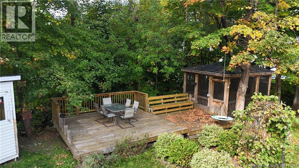 301 Woodstock Road, Fredericton, New Brunswick E3B 2H9 - Photo 47 - NB130734