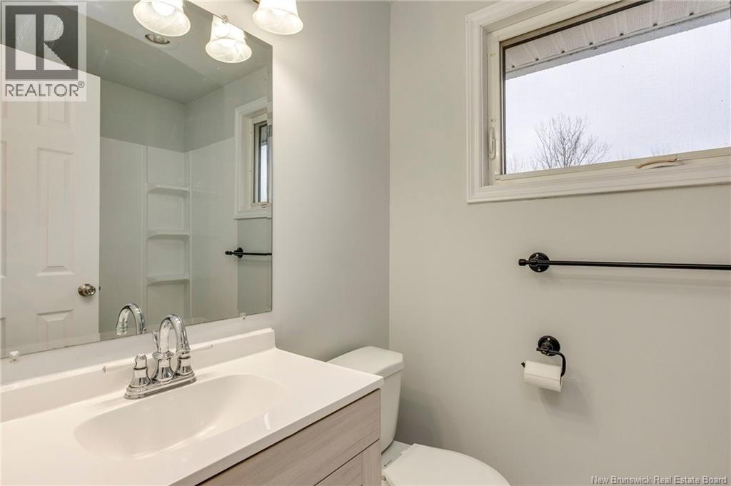 31-33 Kelly Road, Moncton, New Brunswick E1A 3R9 - Photo 18 - NB130667