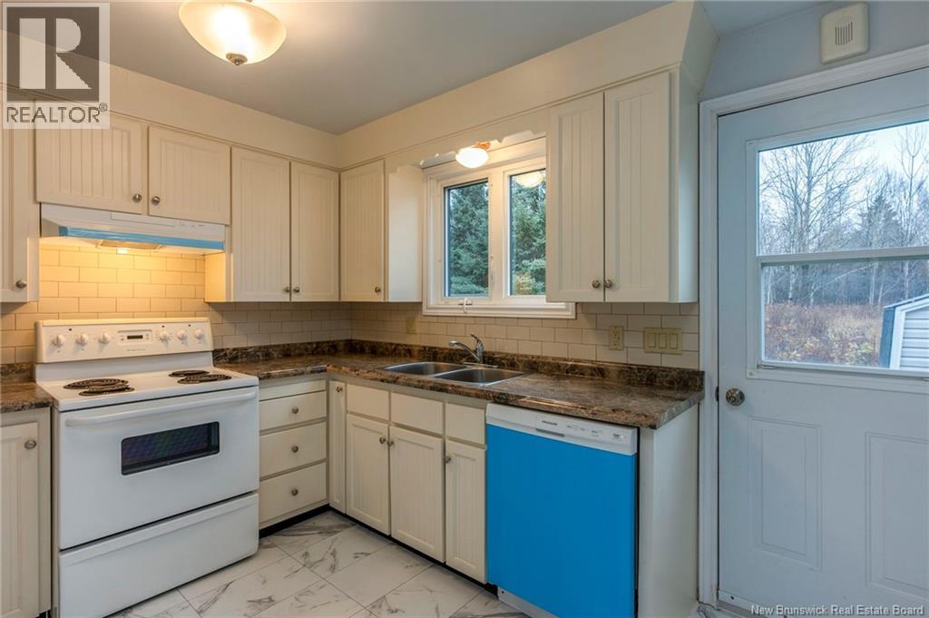 31-33 Kelly Road, Moncton, New Brunswick E1A 3R9 - Photo 30 - NB130667