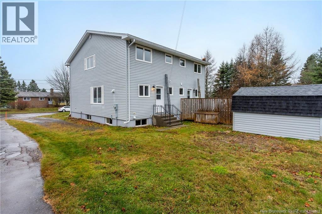 31-33 Kelly Road, Moncton, New Brunswick E1A 3R9 - Photo 4 - NB130667