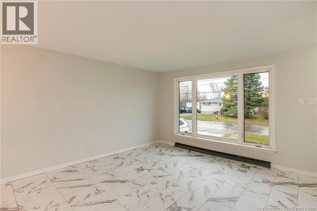 31-33 Kelly Road, Moncton, New Brunswick E1A 3R9 - Photo 8 - NB130667