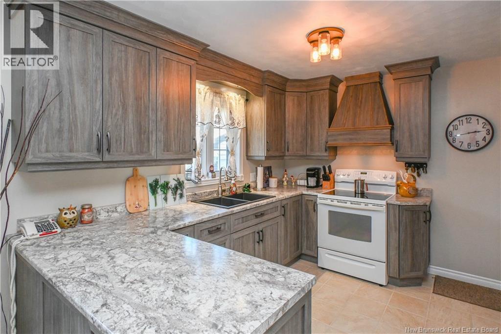 37 Rue Saint-Pierre Street, Rivière-À-La-Truite, New Brunswick  E1X 3L6 - Photo 17 - NB130750